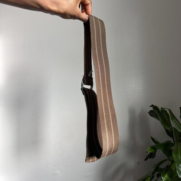 Vintage unisex brown canvas D-ring belt - Picture 3 of 3